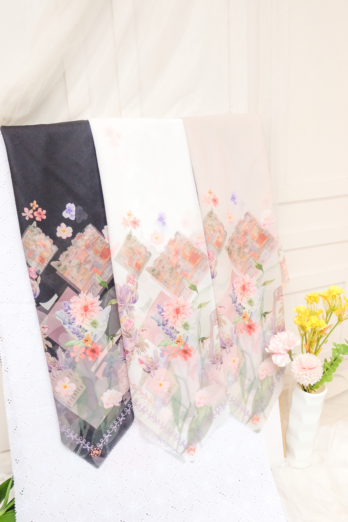 Leaf Kafa Scarf - KF30.11 VK30.11 JF30.11 White