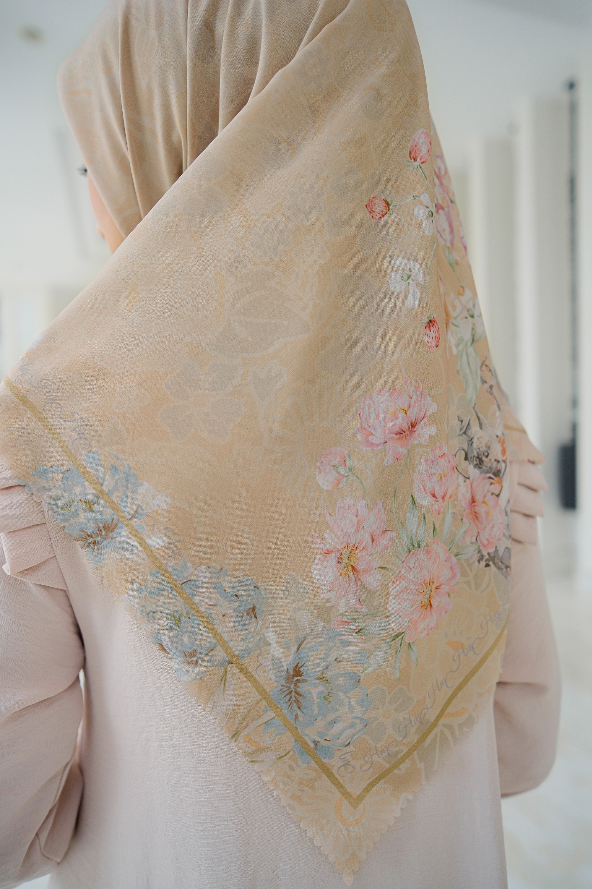 Camellia - Scarf Square British Voal | Mood Booster Bronze - CL15.15