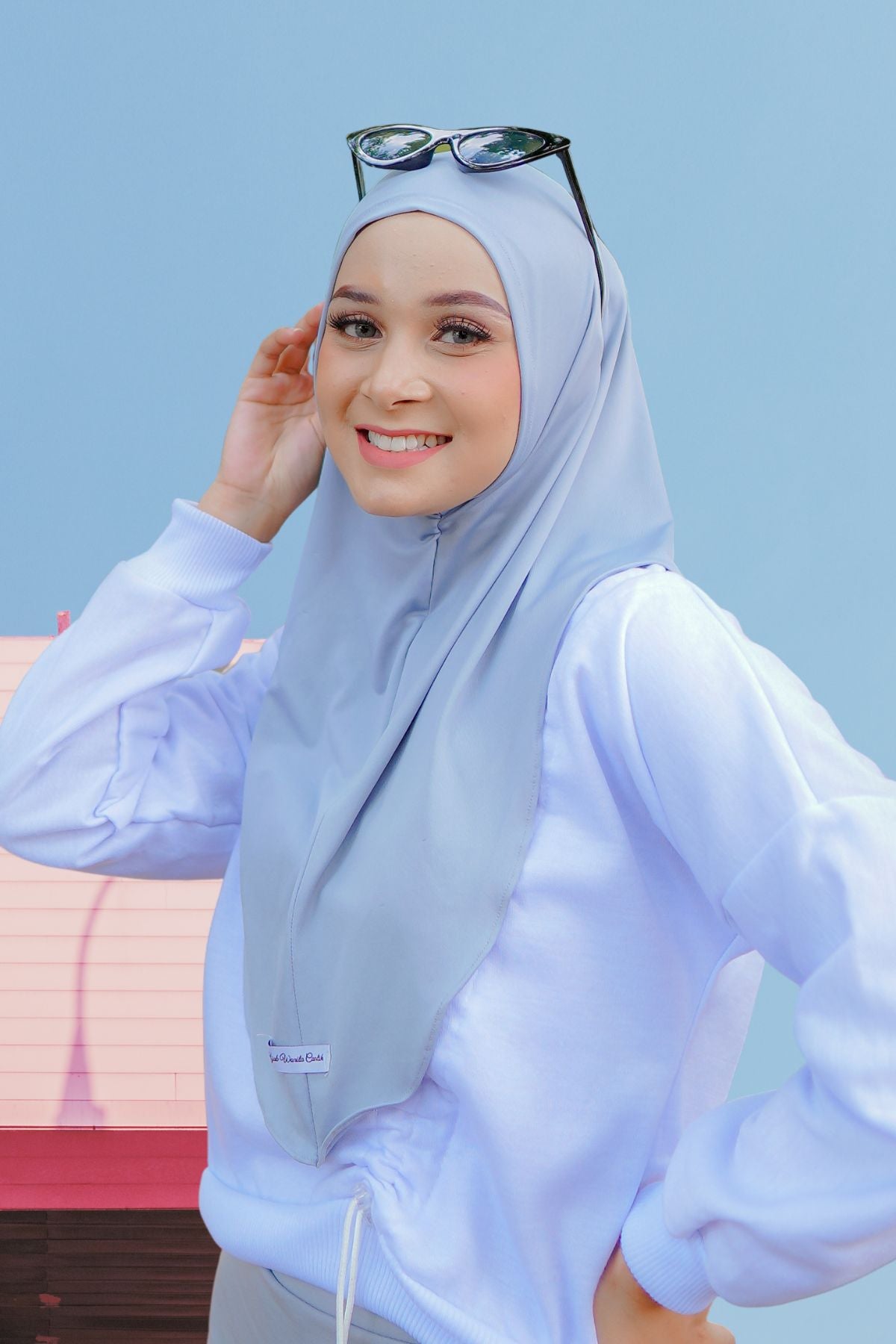 Instan Jennie Sporty Hijab - HLS1.18 Grey