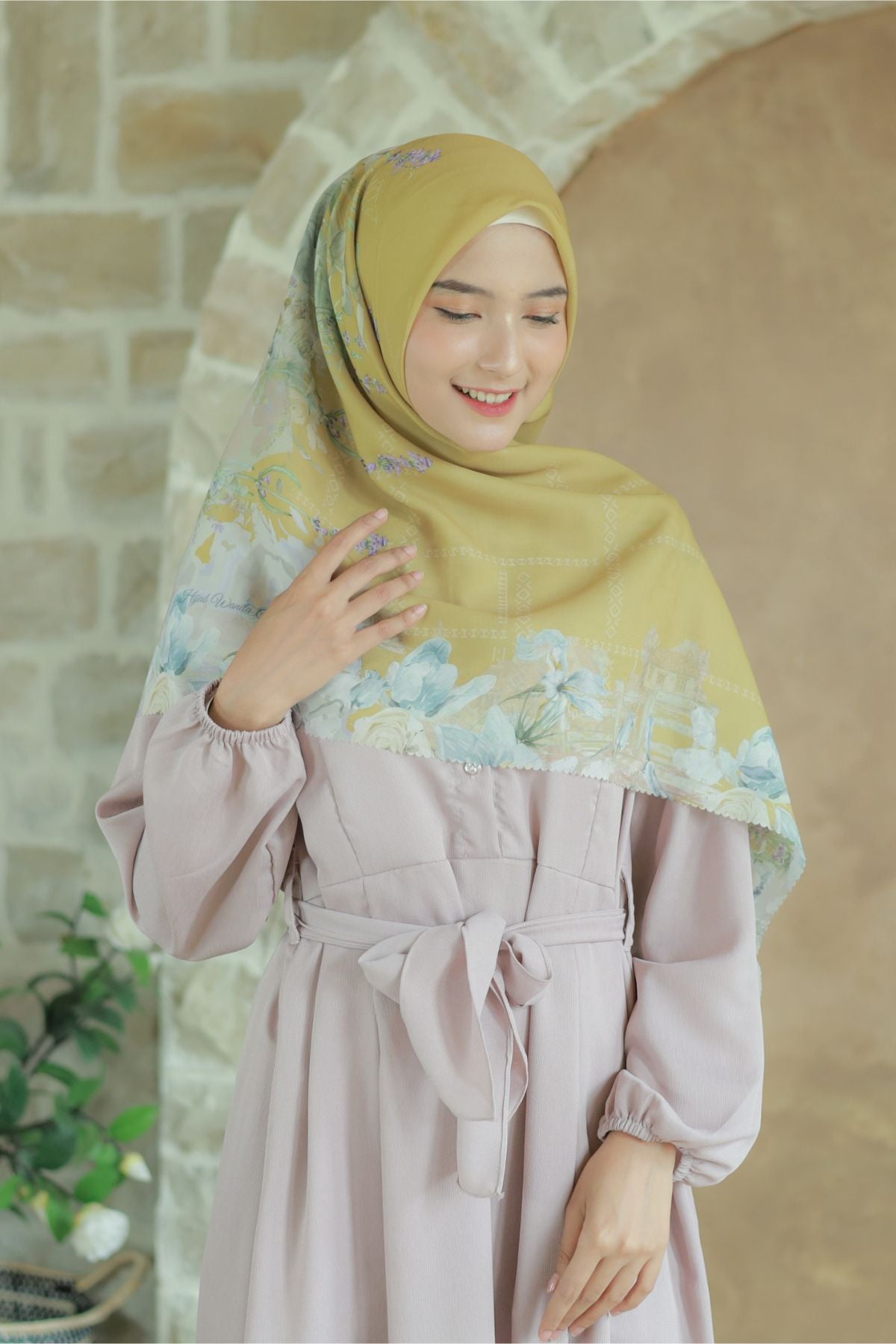 Lavender JUMBO - Scarf Square Premium Polycotton XL | Gold - LJ57.4