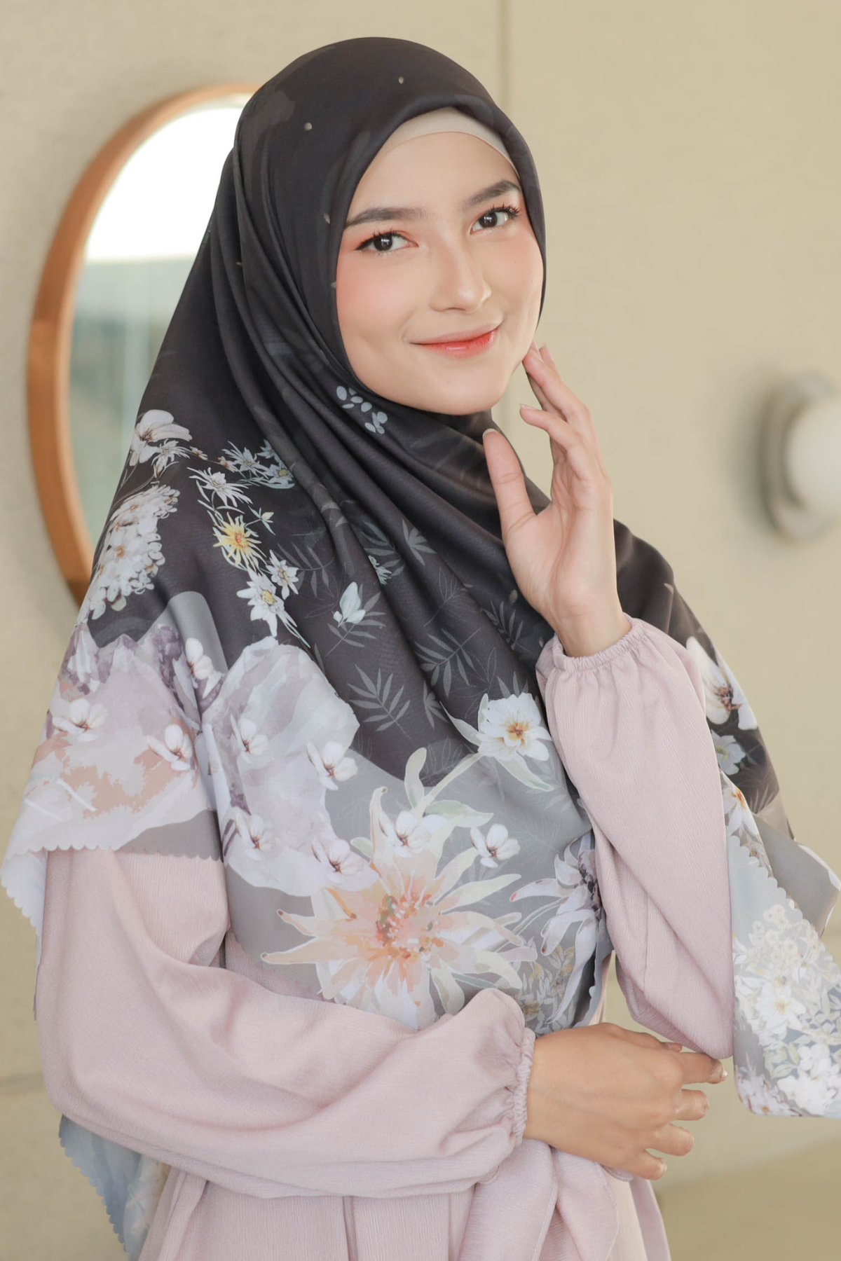 Edelweiss JUMBO - Scarf Square Premium Polycotton XL - Swiss Black - EJ09.1