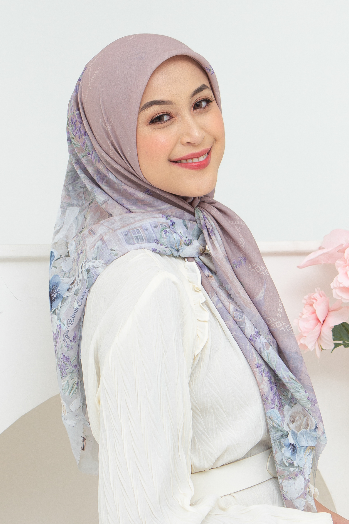 Lavender - Scarf Square British Voal | Mocca - LV57.7