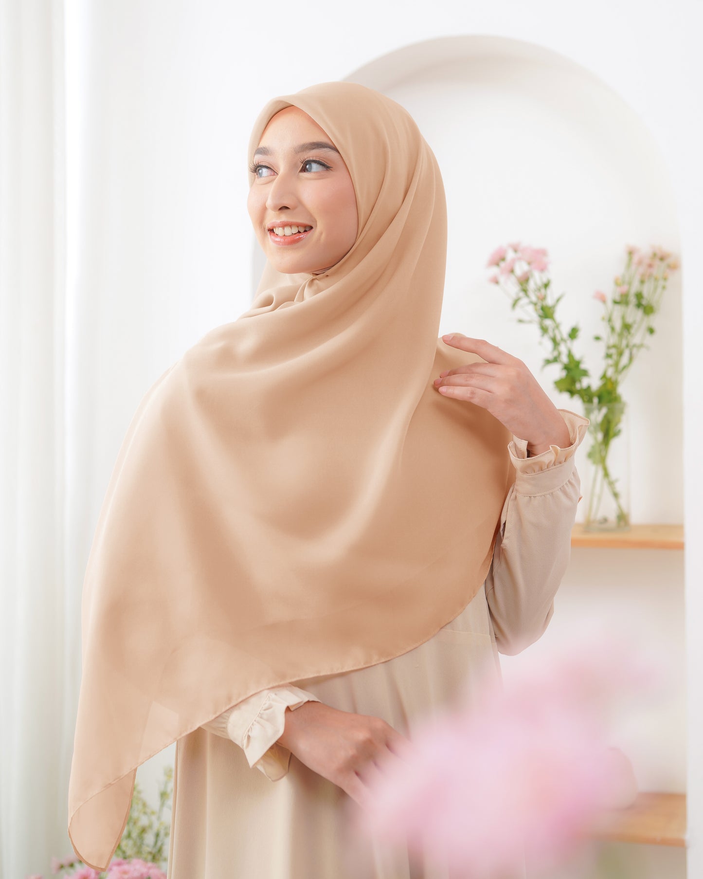 Segiempat Mina Syari - SM16.7 Coral Sand