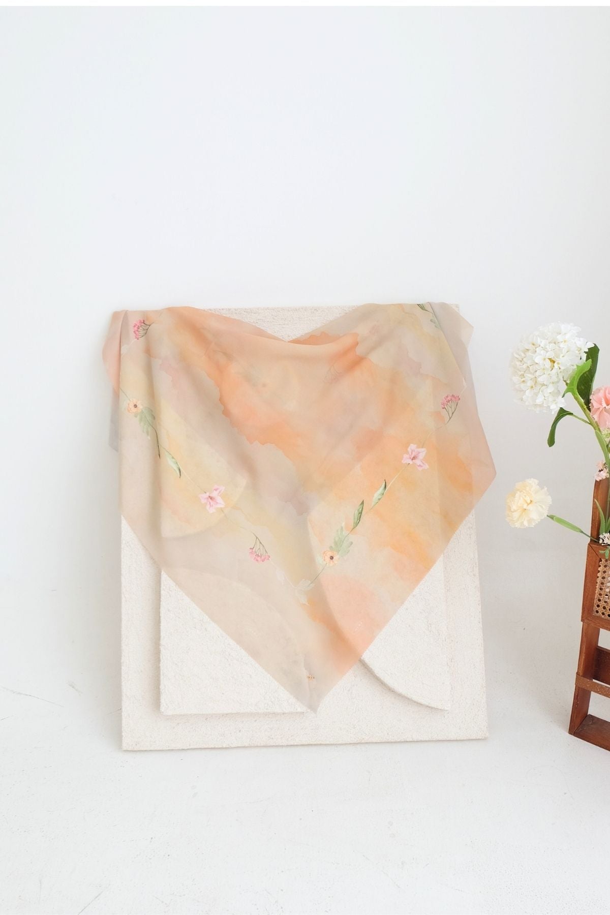 Lynn Scarf - AY34.9 AL34.9 AJ34.9 Cream