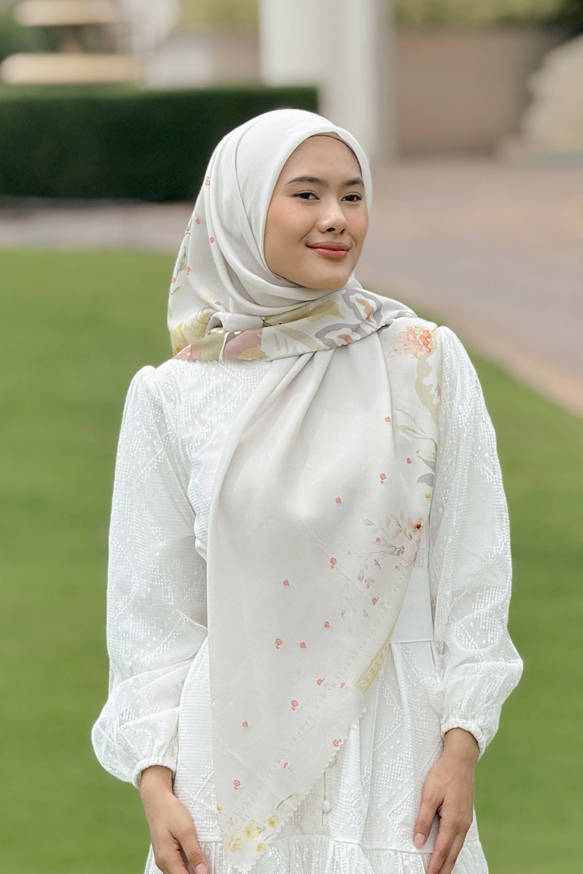 Daffodil - Scarf Square Premium Polycotton XL - Creamy - JD14.2