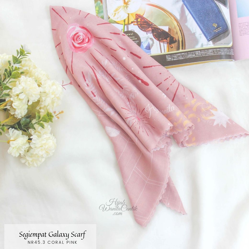 Segiempat Galaxy Scarf - NR45.3 Coral pink