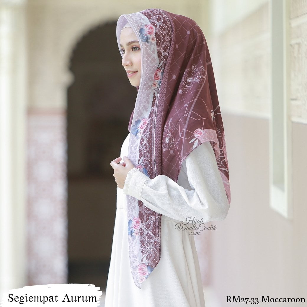 Segiempat Aurum - RM27.33 Rayana Moccaroon