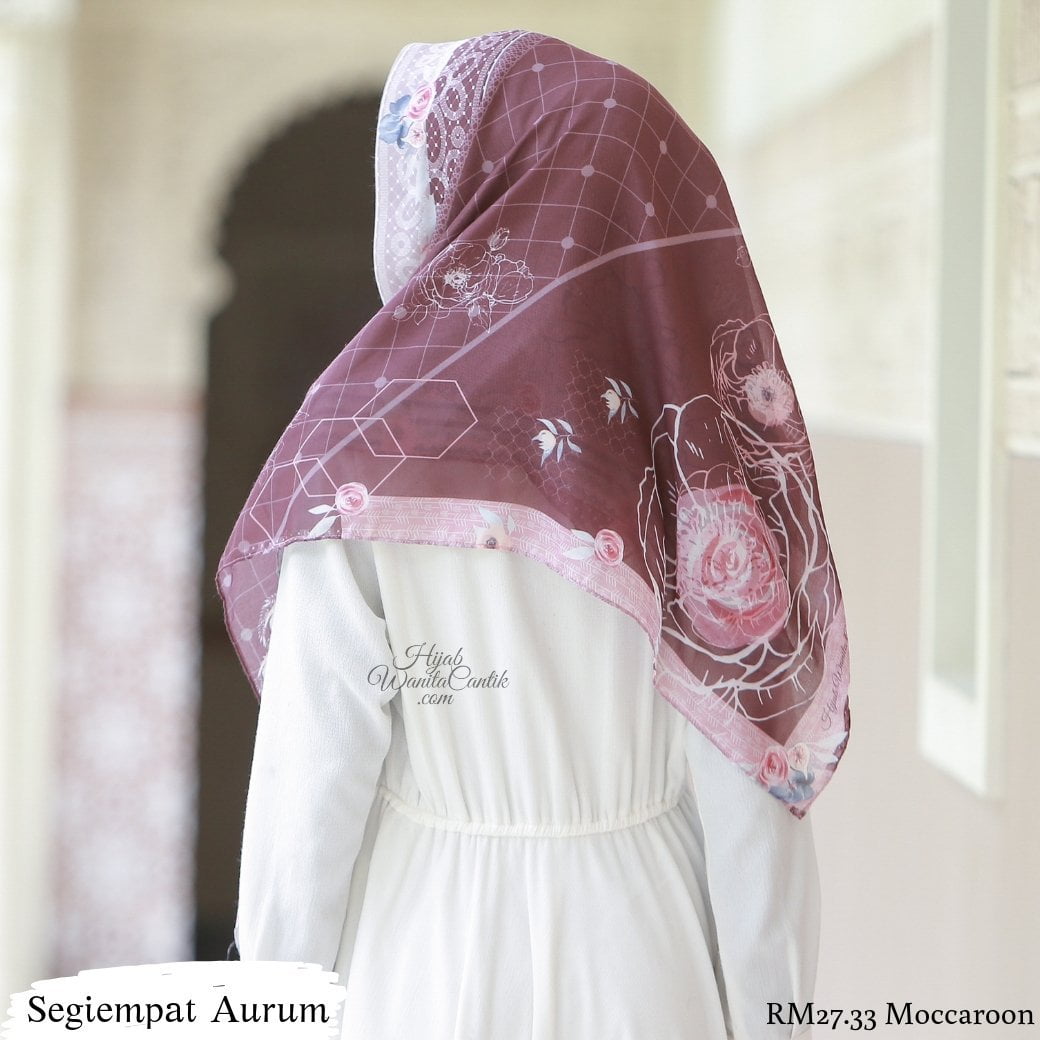 Segiempat Aurum - RM27.33 Rayana Moccaroon