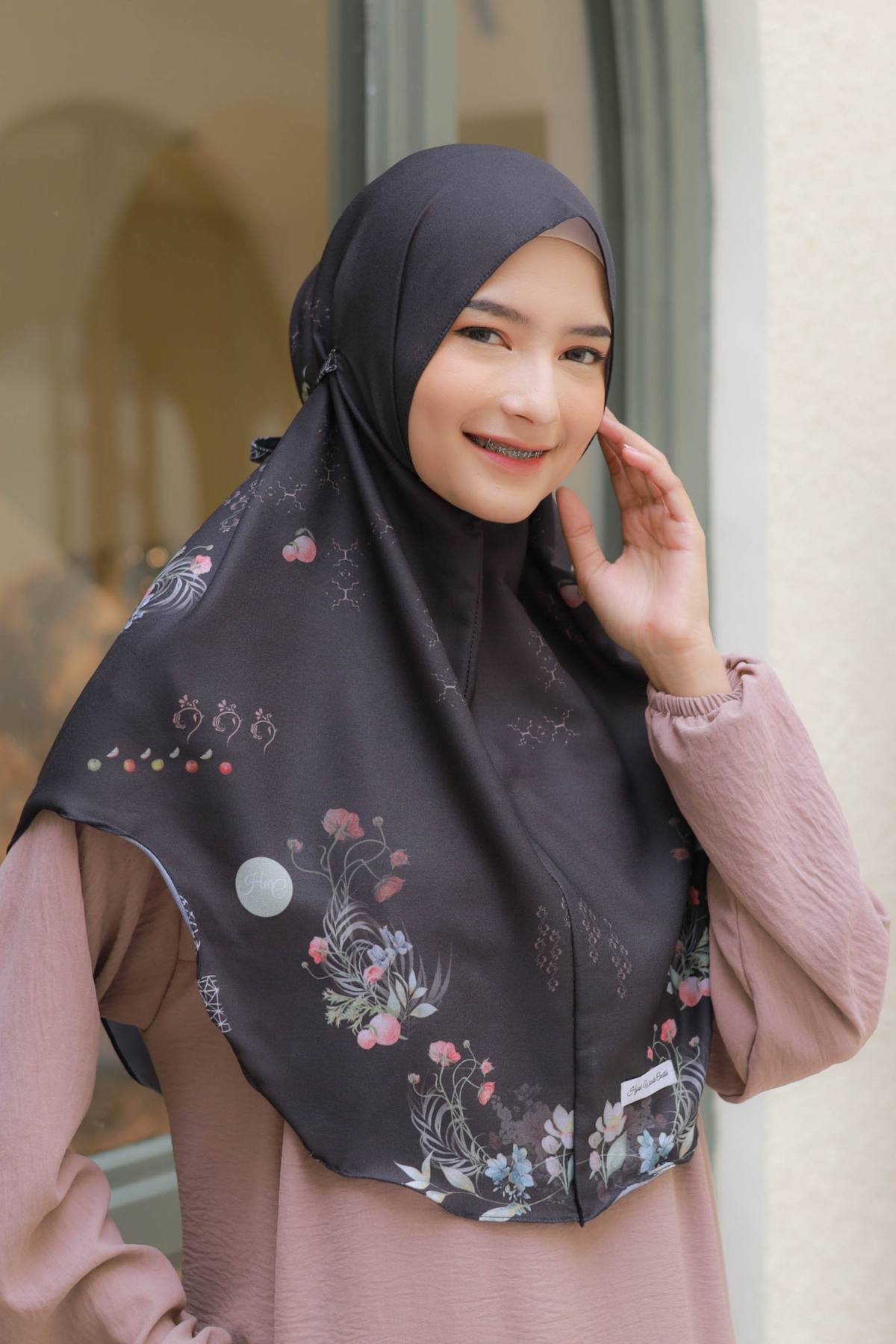 [ BUY 3 GET 1 FREE ] Apple - Instan Baiti - Black - BM45.100