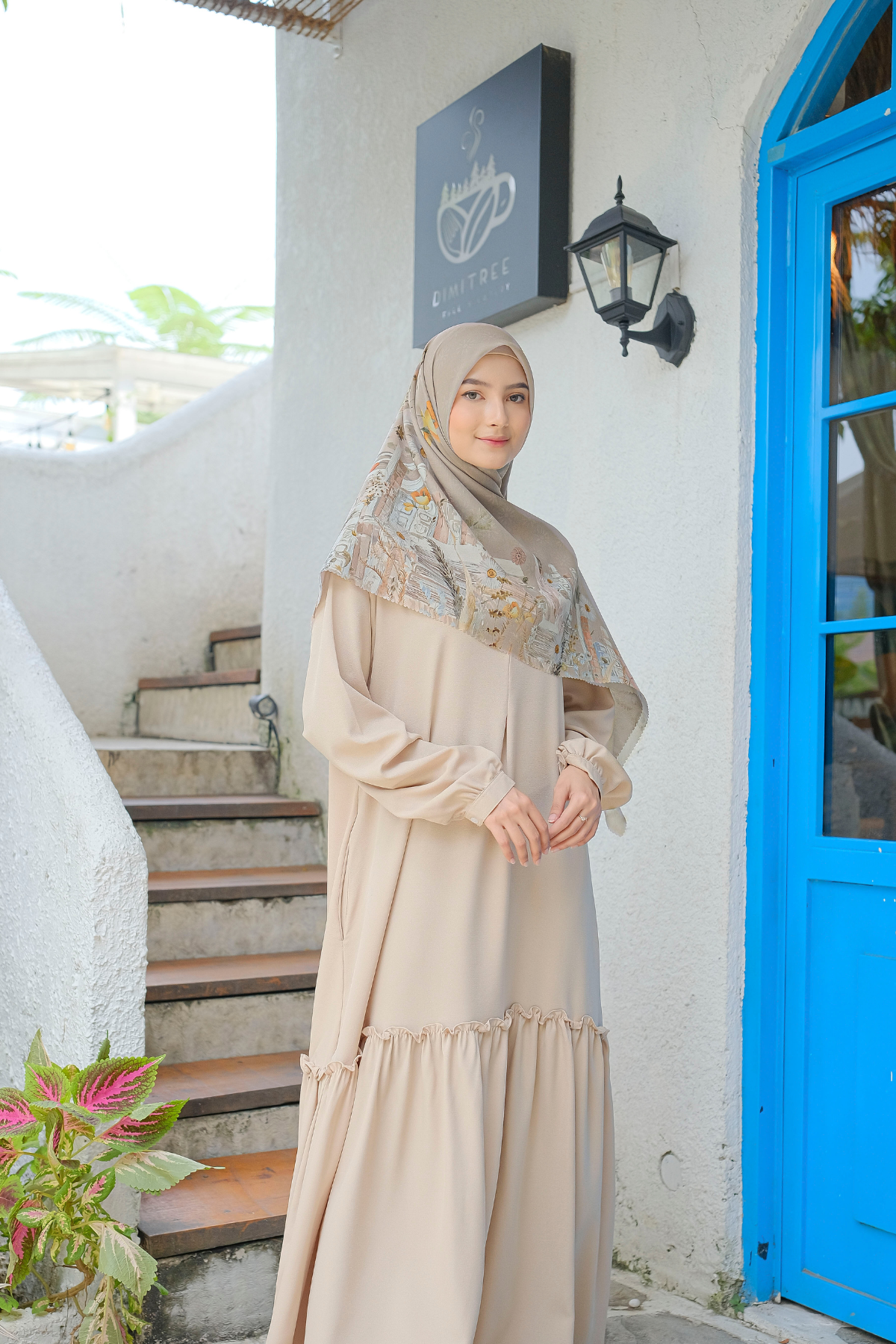 Zinnia - Scarf Square Premium Polycotton XL - Sandy Brown - NZ73.11