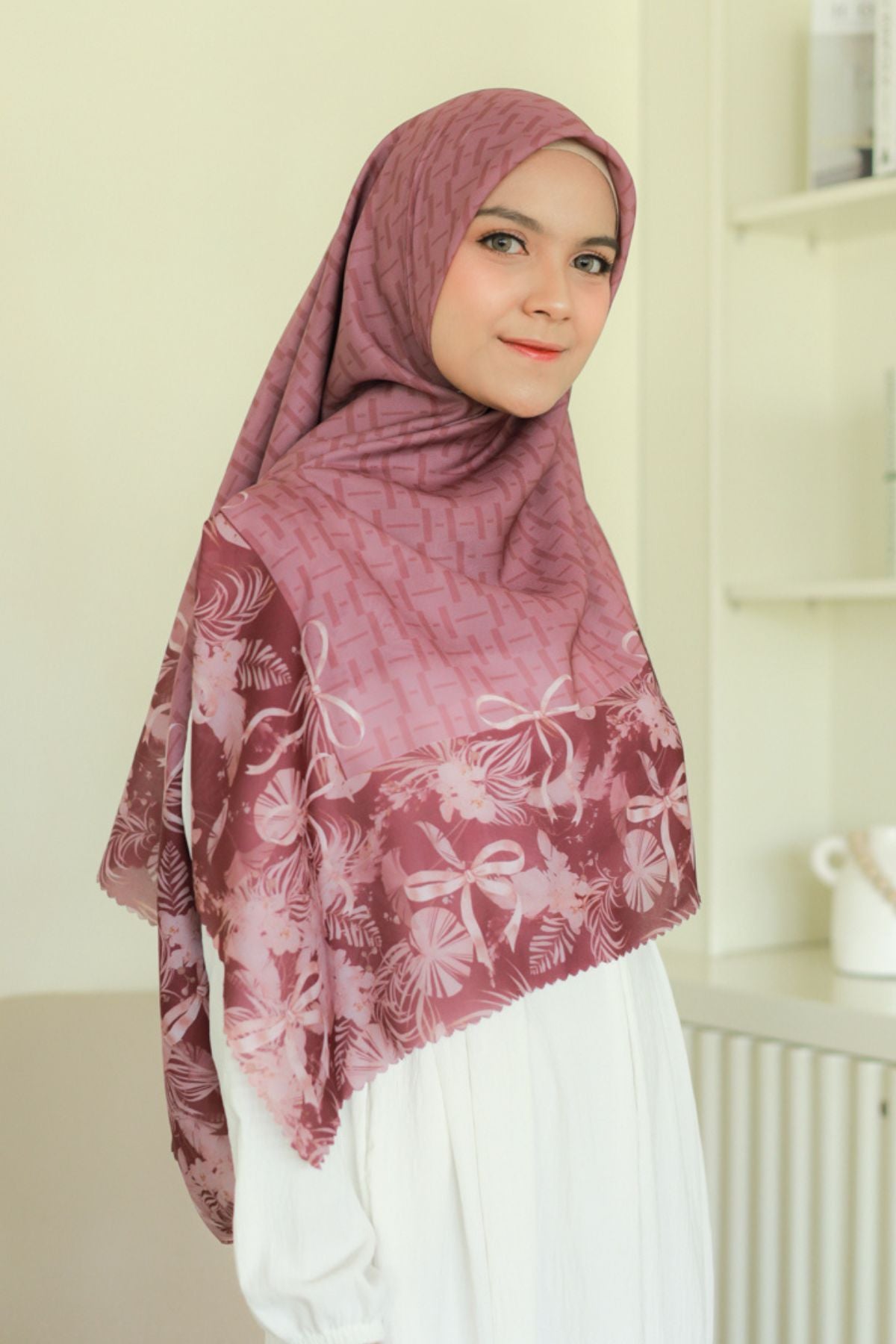 [ BUY 3 GET 1 FREE HIJAB ] Emily JUMBO - Scarf Square Premium Polycotton XL | MONO MAROON - EB28.35