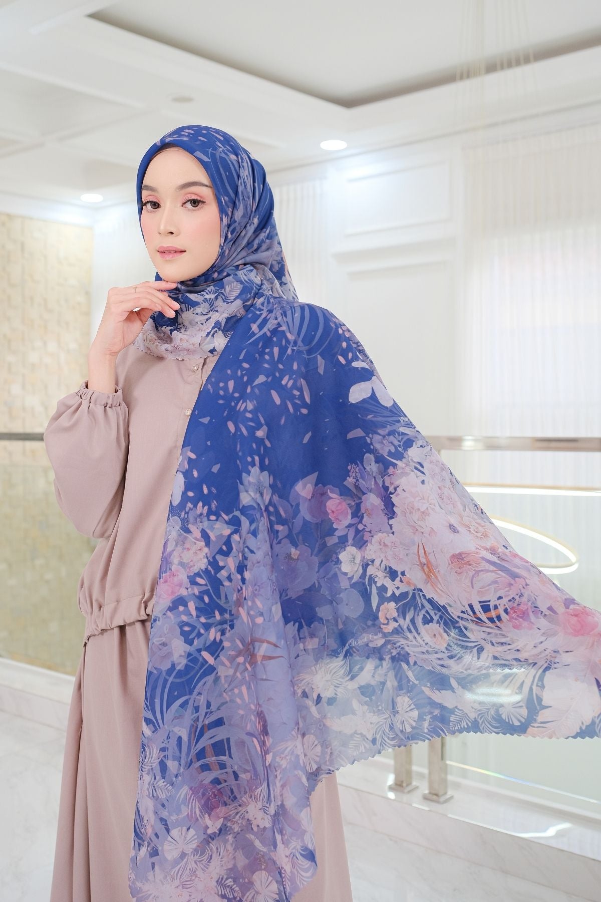 [ BUY 3 GET 1 FREE HIJAB ] Emily - Scarf Square Premium Polycotton | Navy - EM28.17