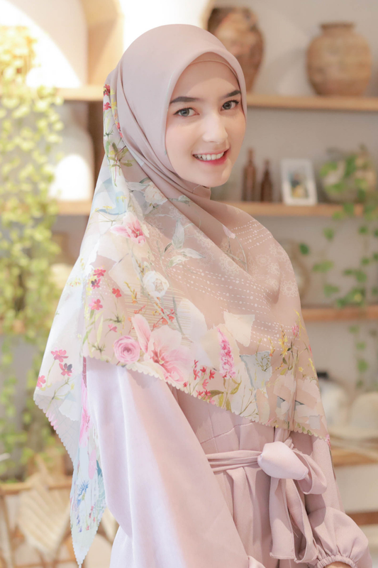 [ BUY 3 GET 1 FREE HIJAB ] Florence - Scarf Square Premium Polycotton XL - Macchiatto - RJ24.5