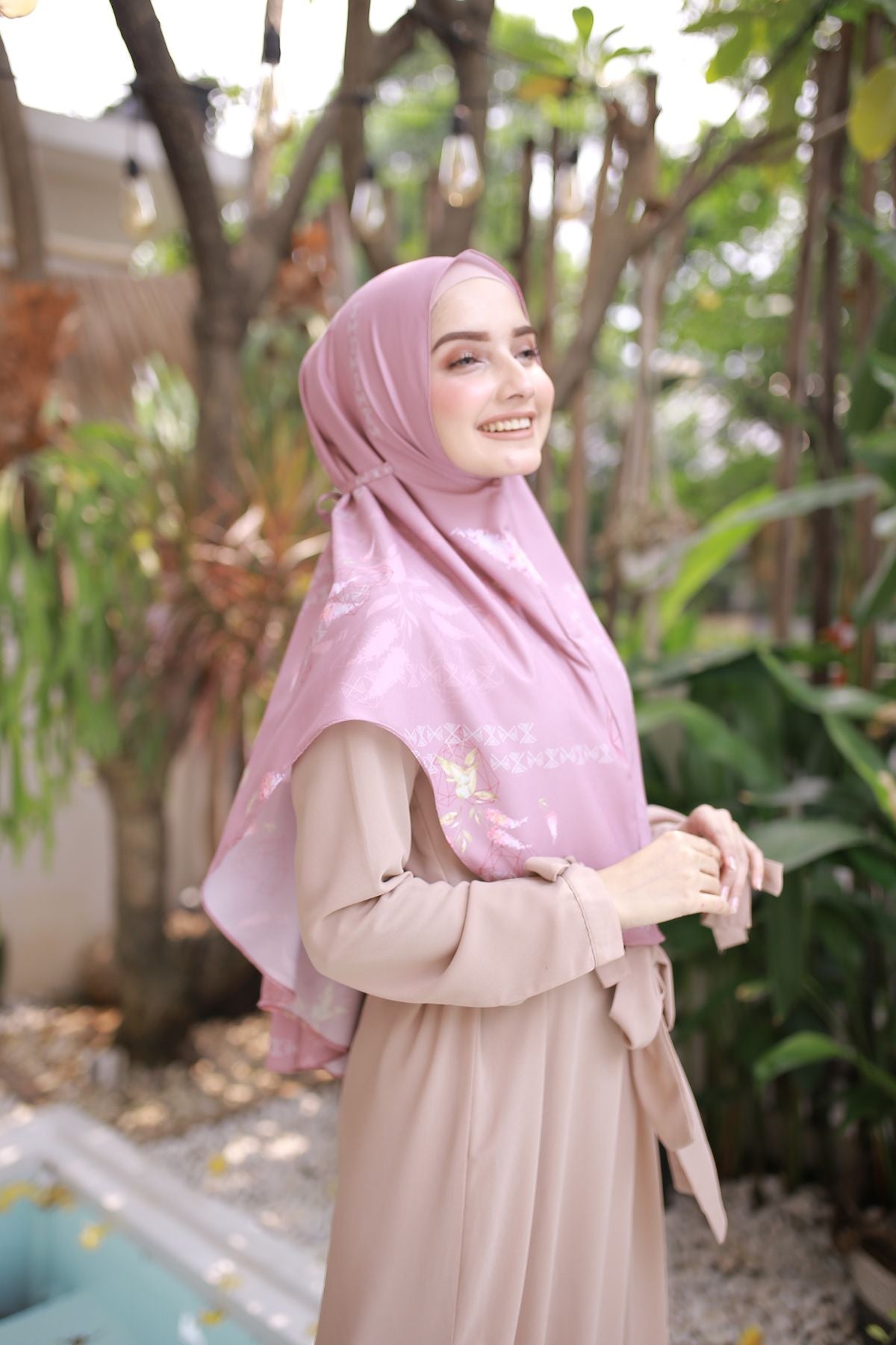 Aurum - Instan Baiti - Deep Mauve - BM45.3