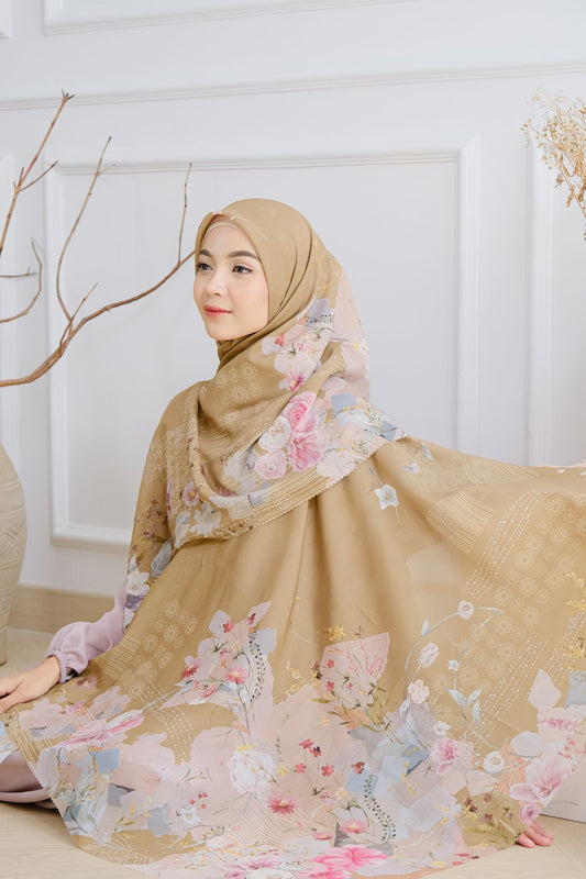 [ BUY 3 GET 1 FREE HIJAB ] Florence - Scarf Square British Voal - Lemongrass - FL24.18