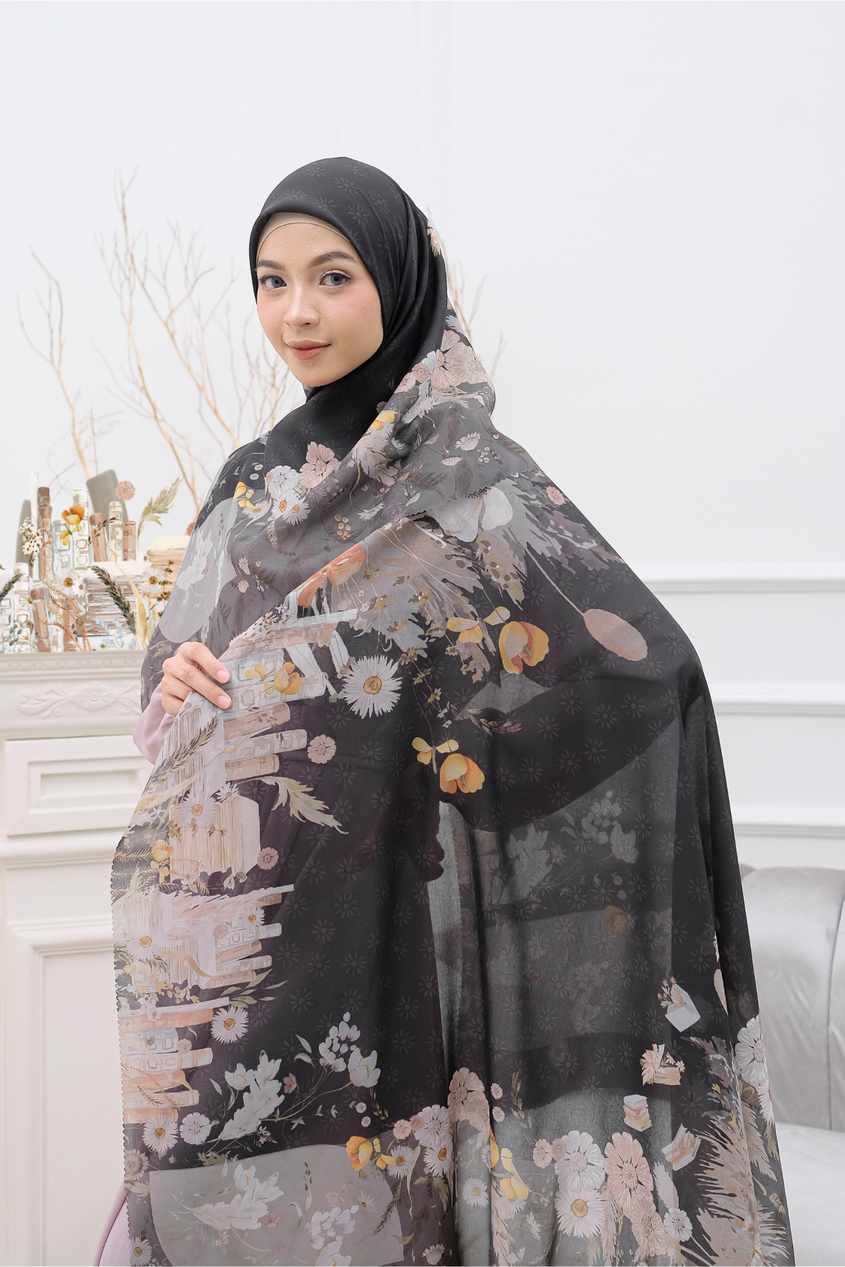 Zinnia - Scarf Square Premium Polycotton - Black - CZ73.1