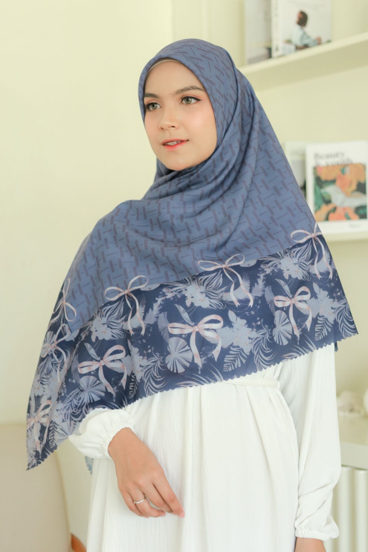 [ BUY 3 GET 1 FREE HIJAB ] Emily JUMBO - Scarf Square Premium Polycotton XL | MONO NAVY - EB28.36