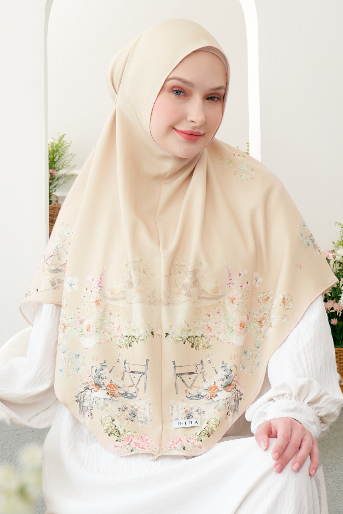 Hijab Instan Baiti Camellia Jumbo | Apple Tea - CB11.8