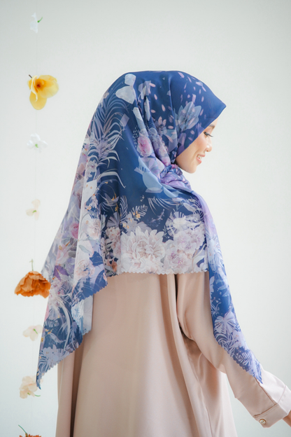 [ BUY 3 GET 1 FREE HIJAB ] Emily JUMBO - Scarf Square Premium Polycotton XL | Navy - EB28.17