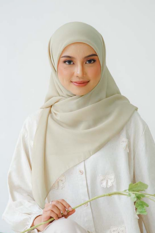Segiempat Hyuri - LK11.11 Buttermilk