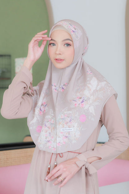 [ BUY 3 GET 1 FREE ] Emily - Instan Baiti - Latte - BM45.92