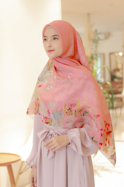 [ BUY 3 GET 1 FREE HIJAB ] Florence - Scarf Square Premium Polycotton XL - Cotton Pink - RJ24.21