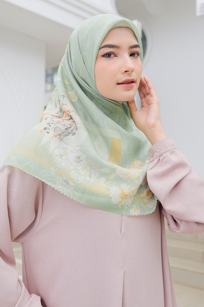 Camellia - Scarf Square Premium Polycotton XL | Enjoyable Greentea - CJ15.3