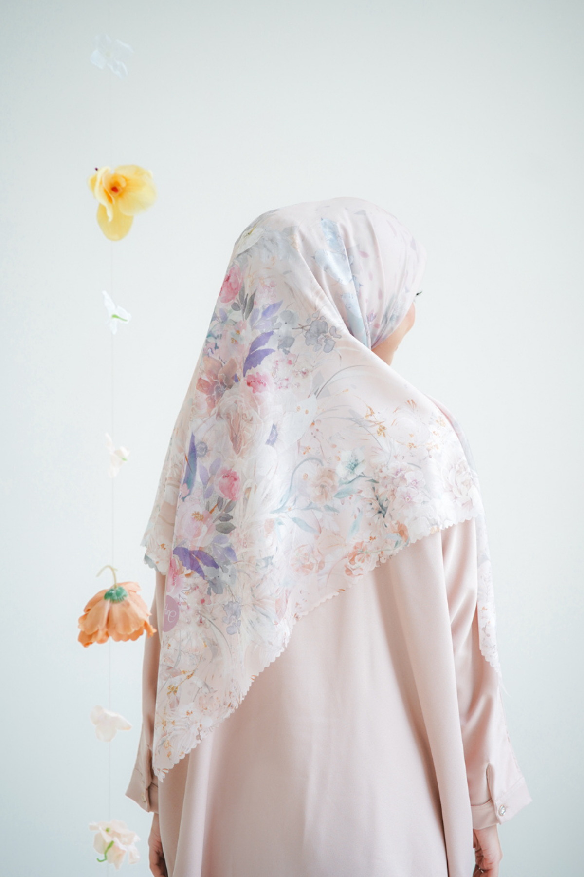 [ BUY 3 GET 1 FREE HIJAB ] Emily JUMBO - Scarf Square Premium Polycotton XL | Cream - EB28.3