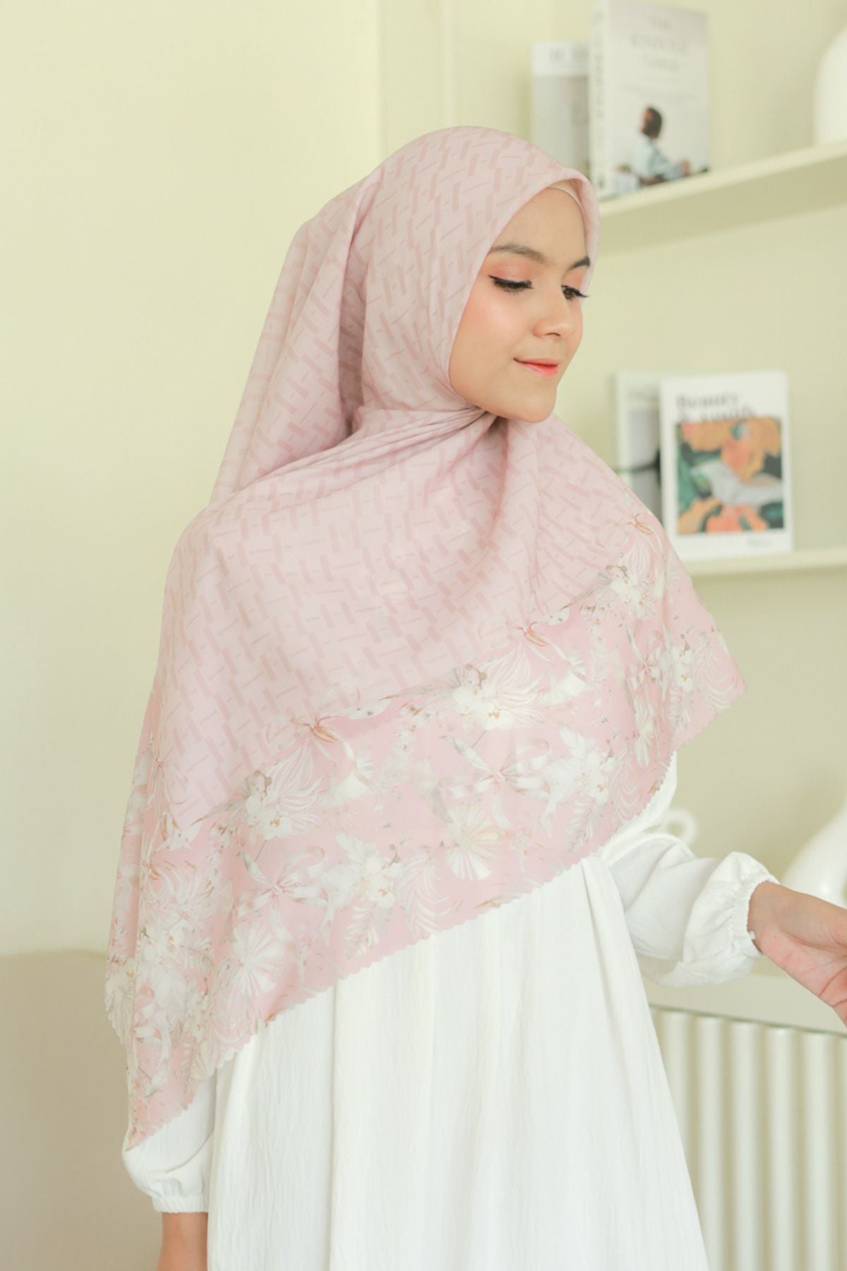 [ BUY 3 GET 1 FREE HIJAB ] Emily JUMBO - Scarf Square Premium Polycotton XL | MONO ROSE - EB28.38