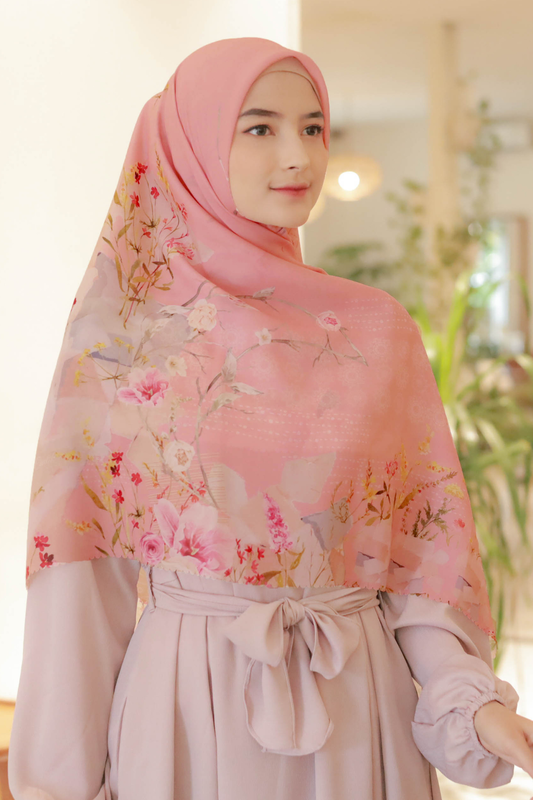 [ BUY 3 GET 1 FREE HIJAB ] Florence - Scarf Square Premium Polycotton XL - Summer Pink - RJ24.7