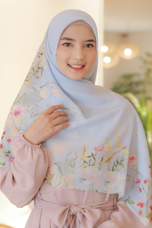 [ BUY 3 GET 1 FREE HIJAB ] Florence - Scarf Square Premium Polycotton XL - Eternal Blue - RJ24.10