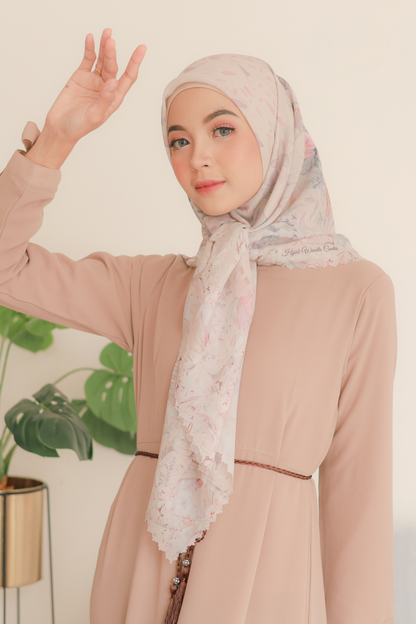 [ BUY 3 GET 1 FREE HIJAB ] Emily - Scarf Square Premium Polycotton | Cream - EM28.3