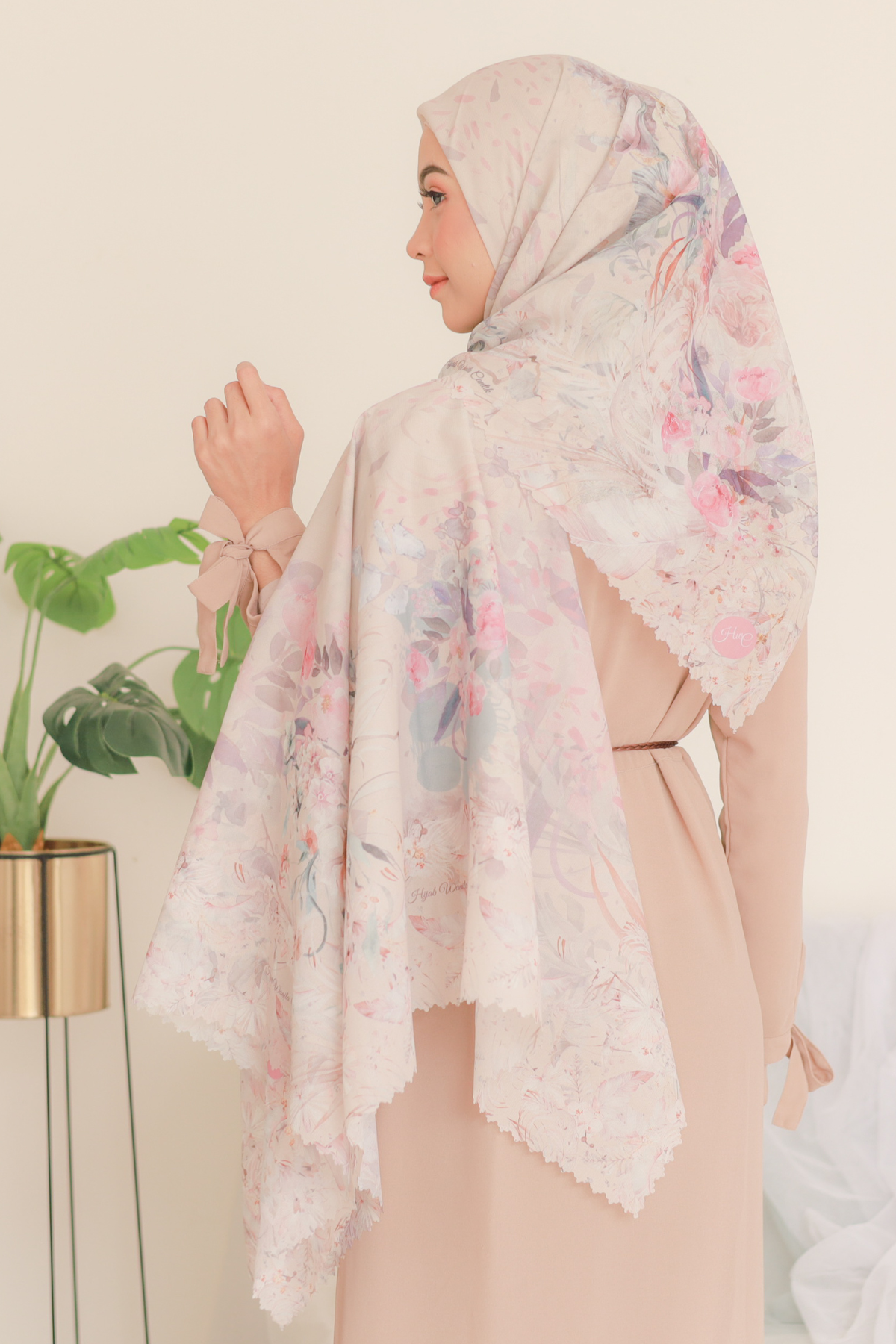 Emily - Scarf Square Premium Polycotton | Cream - EM28.3