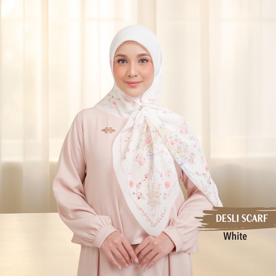 Desly Scarf - DP32.10 DV32.10 DJ32.10 White
