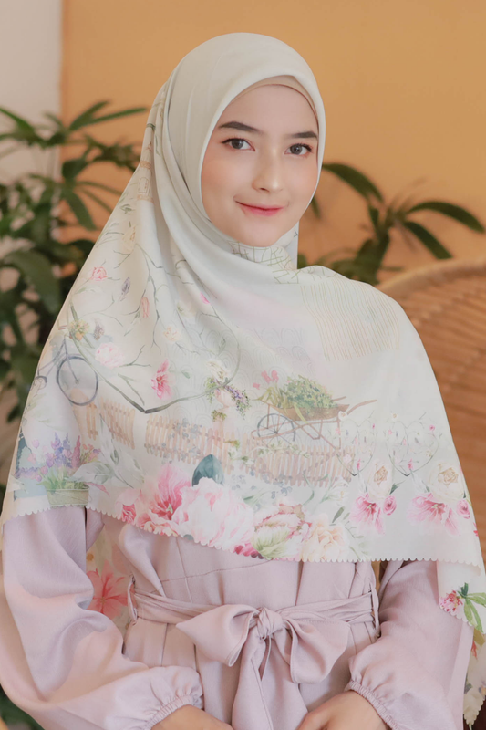 [ BUY 3 GET 1 FREE HIJAB ] Florence - Scarf Square Premium Polycotton XL - Morning Fog - RJ24.15