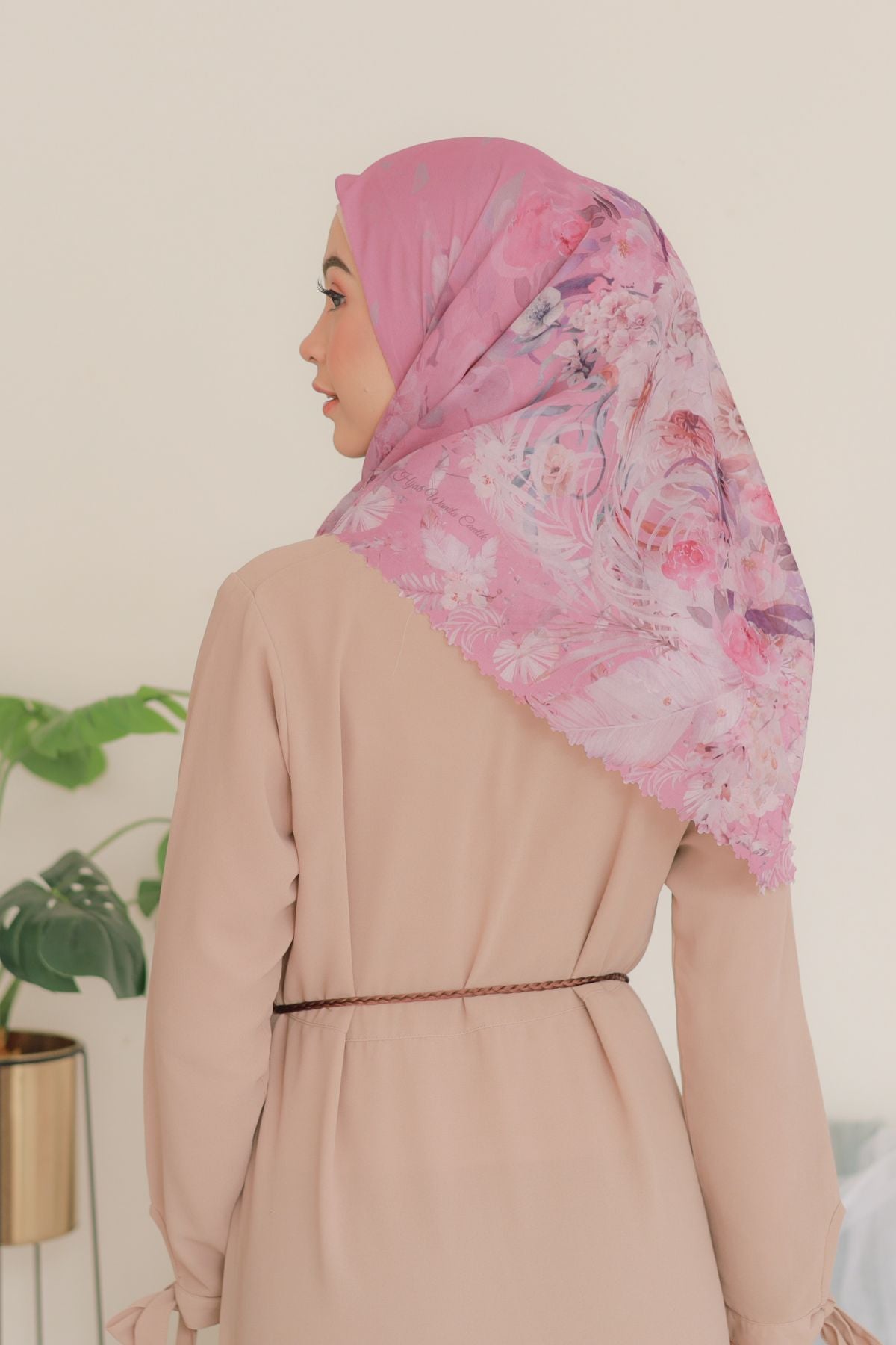 [ BUY 3 GET 1 FREE HIJAB ] Emily - Scarf Square Premium Polycotton | Rosegold - EM28.22