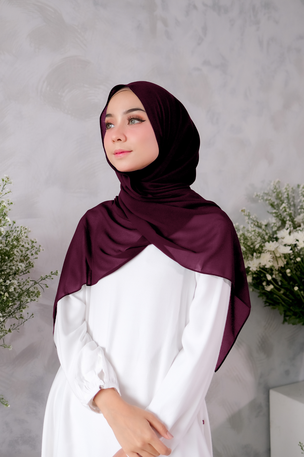 Pashmina Carly (dengan tali) - HT11.3 Maroon