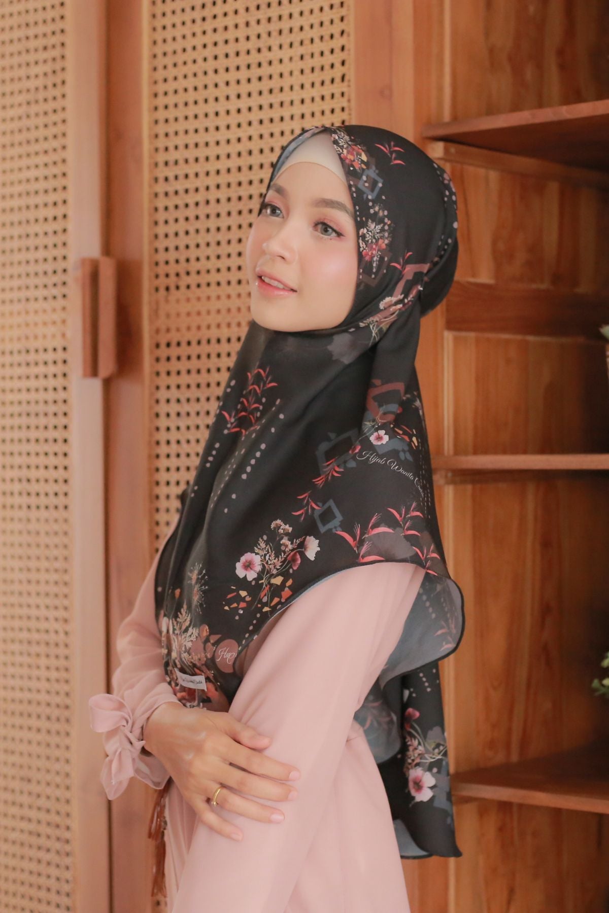[ BUY 3 GET 1 FREE ] Ery - Instan Baiti - Black - BM45.56