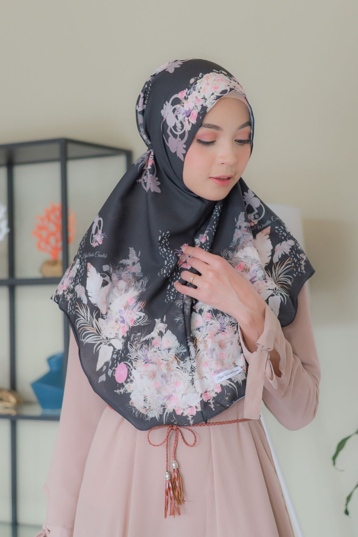 [ BUY 3 GET 1 FREE ] Emily - Instan Baiti - Black - BM45.88