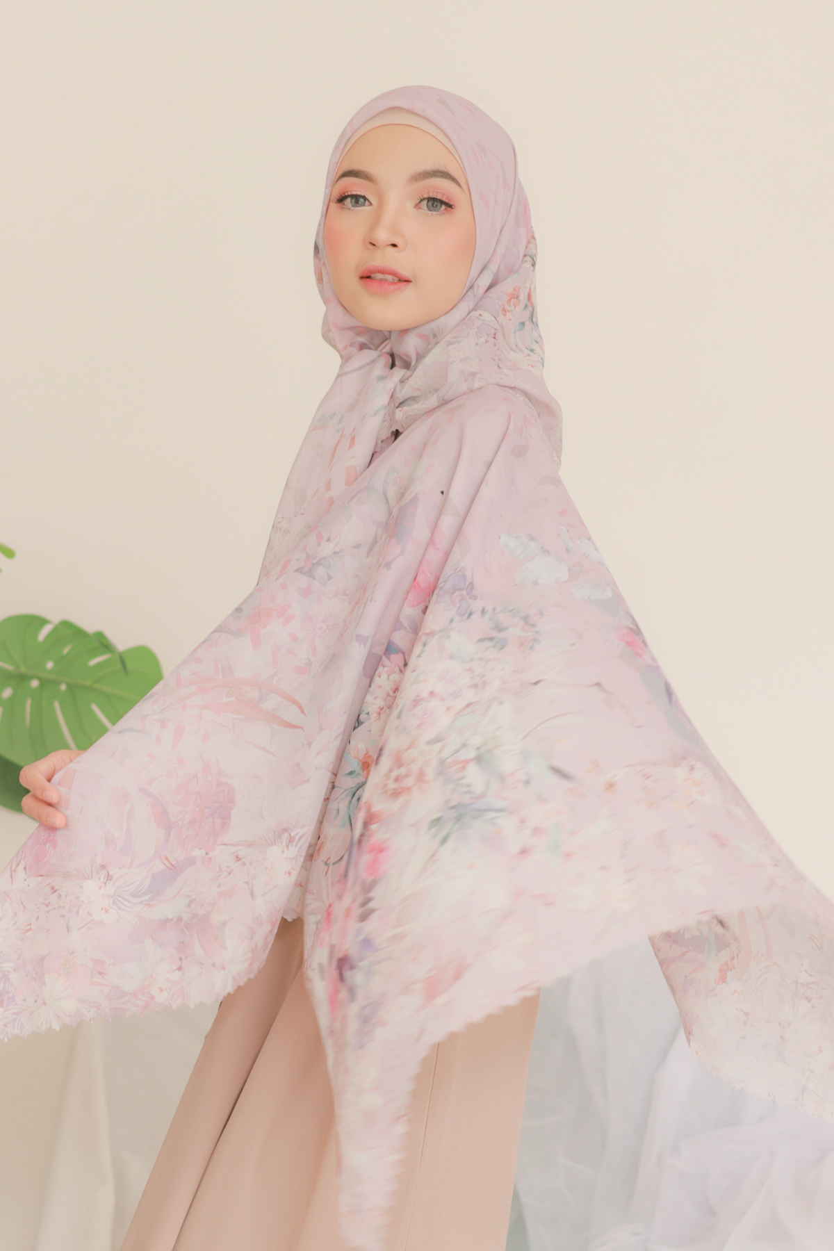 [ BUY 3 GET 1 FREE HIJAB ] Emily - Scarf Square Premium Polycotton | Silky Pink - EM28.11