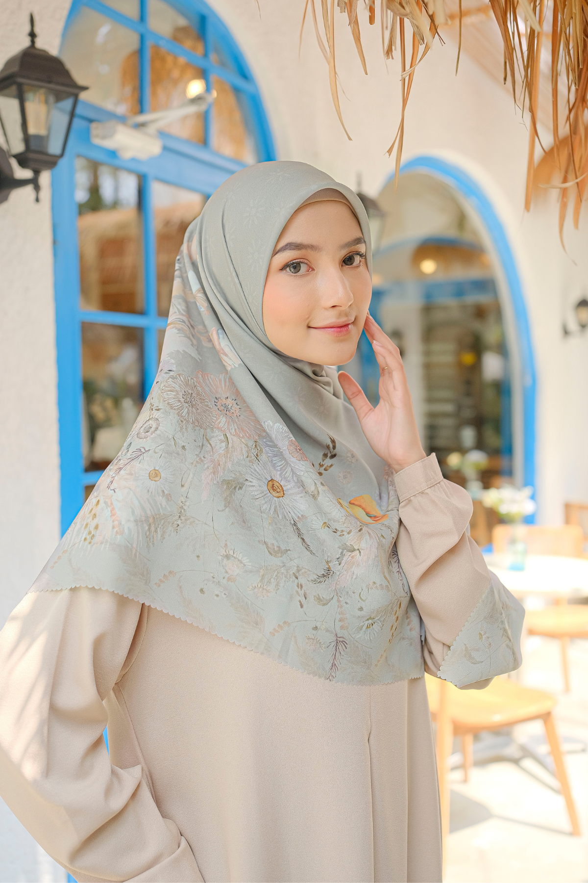 Zinnia - Scarf Square Premium Polycotton XL - Miracle Dove - NZ73.6