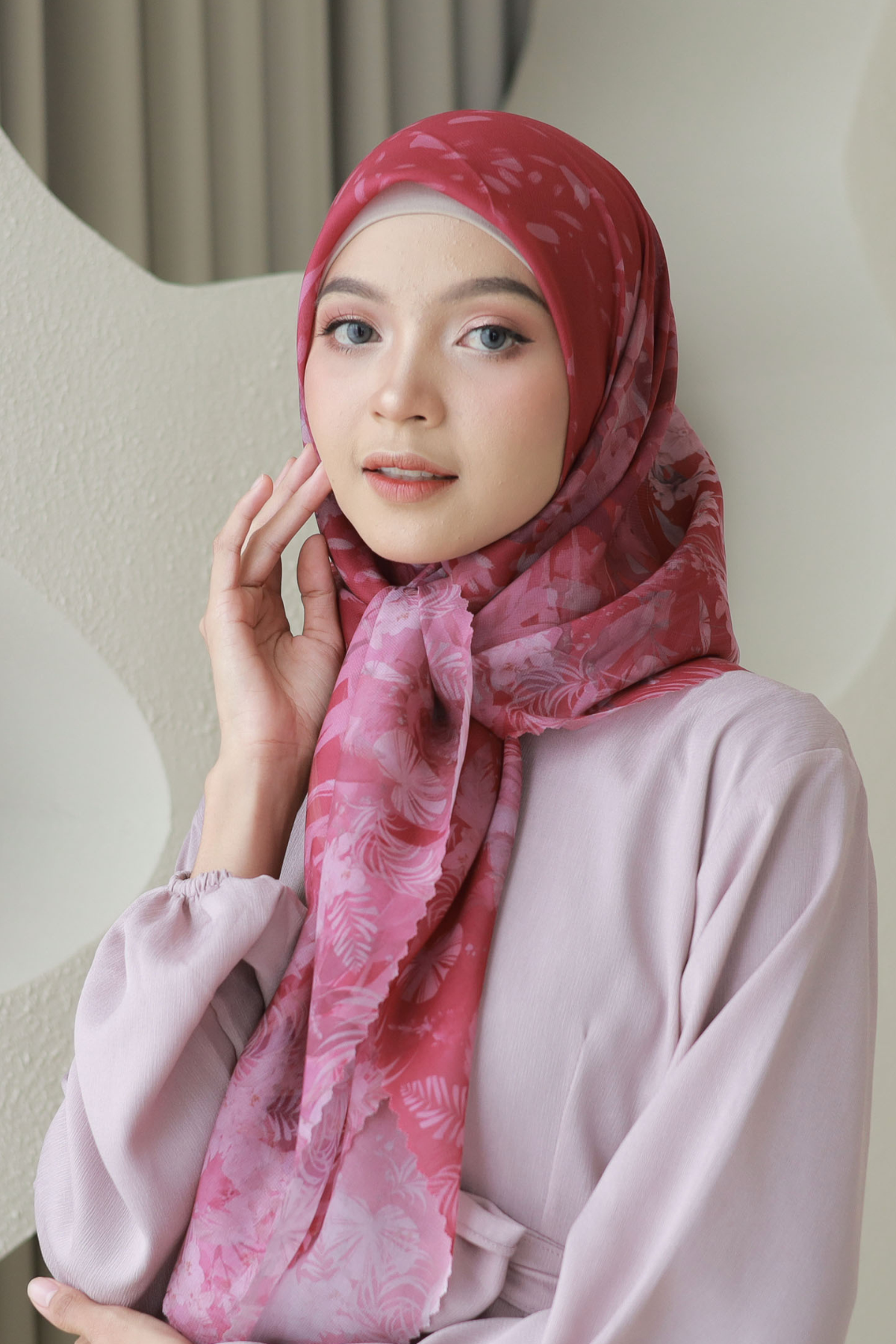 Emily - Scarf Square Premium Polycotton | Briliant Red - EM28.26