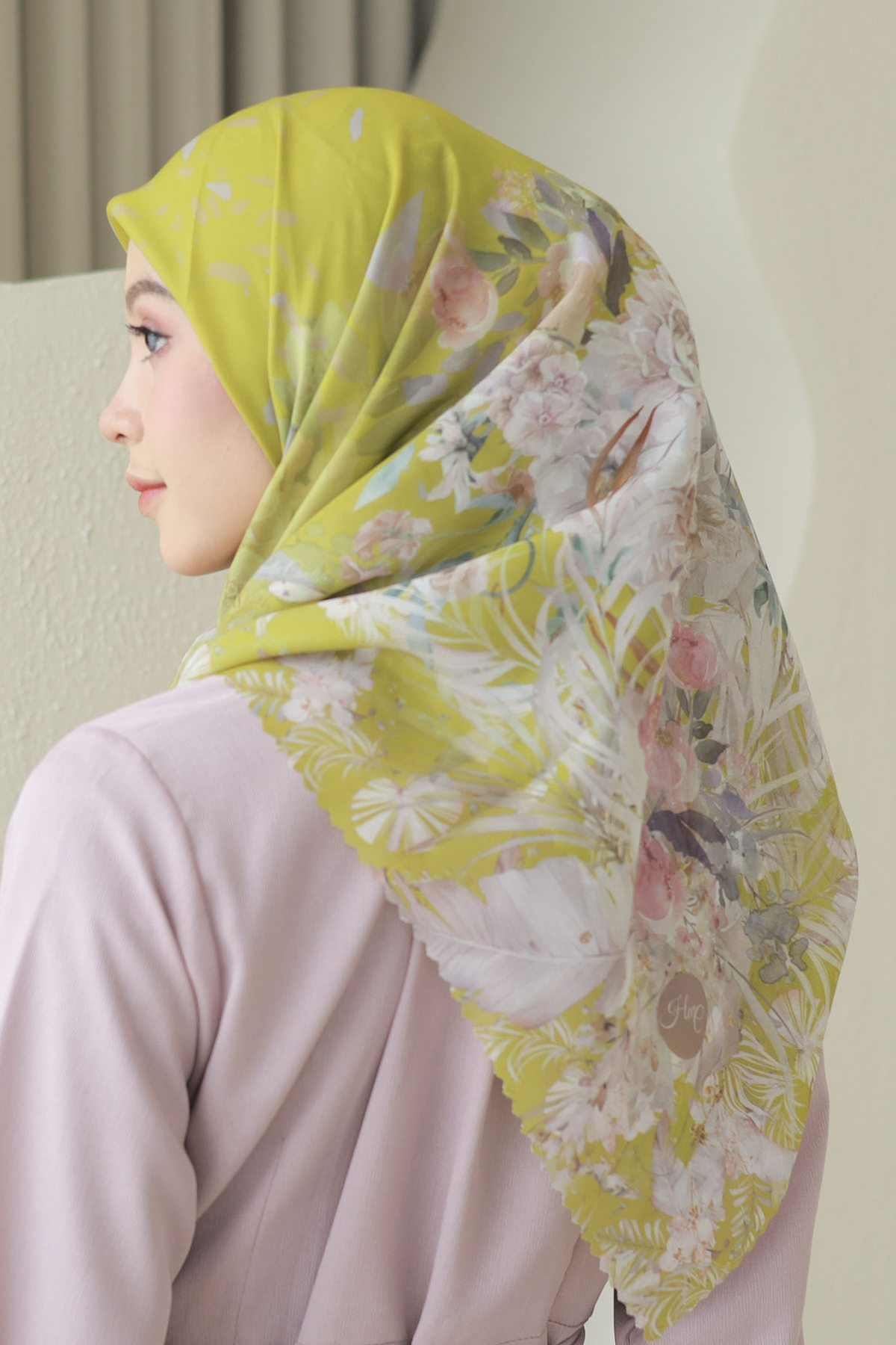 [ BUY 3 GET 1 FREE HIJAB ] Emily - Scarf Square Premium Polycotton | Lime - EM28.29