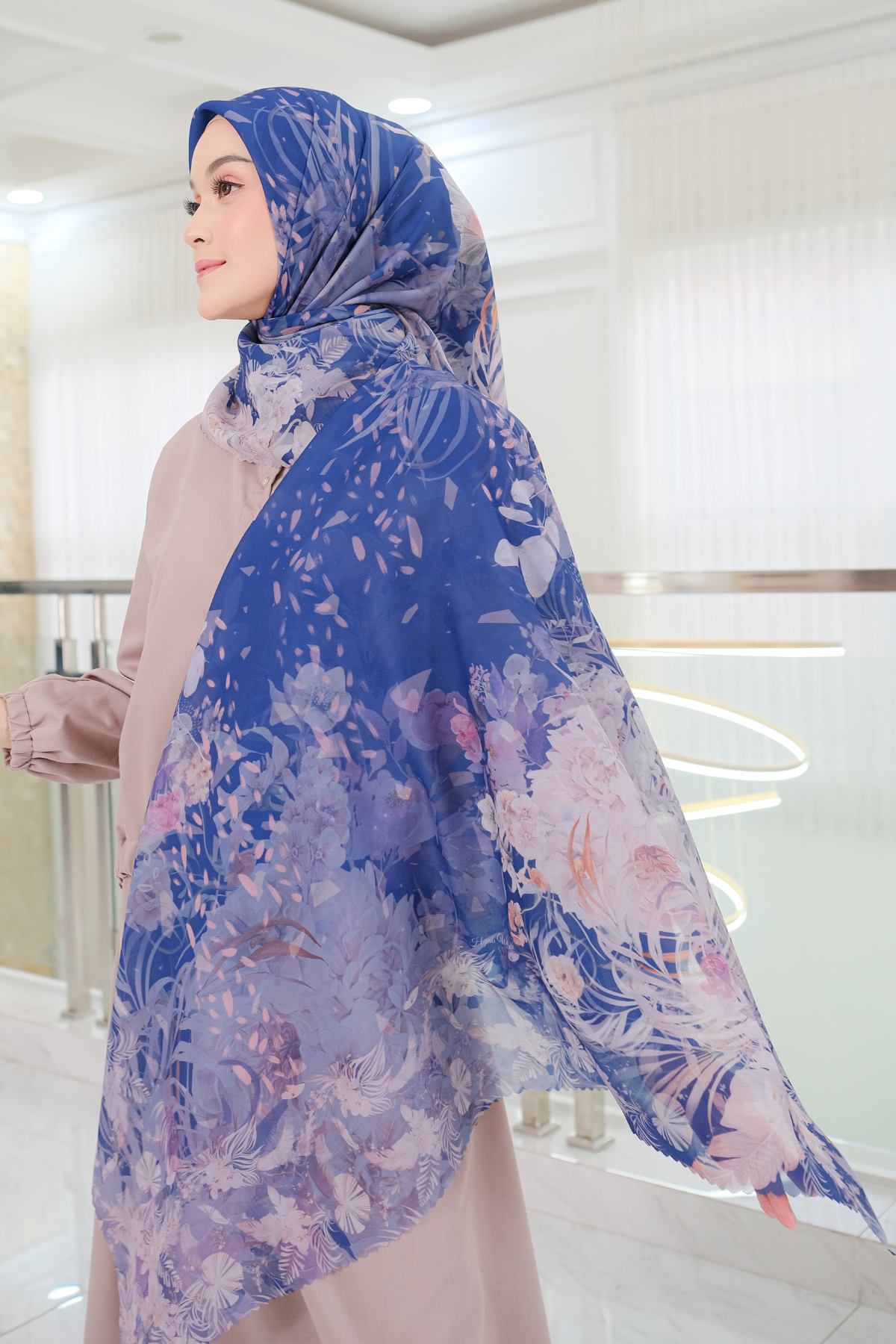 [ BUY 3 GET 1 FREE HIJAB ] Emily - Scarf Square Premium Polycotton | Navy - EM28.17