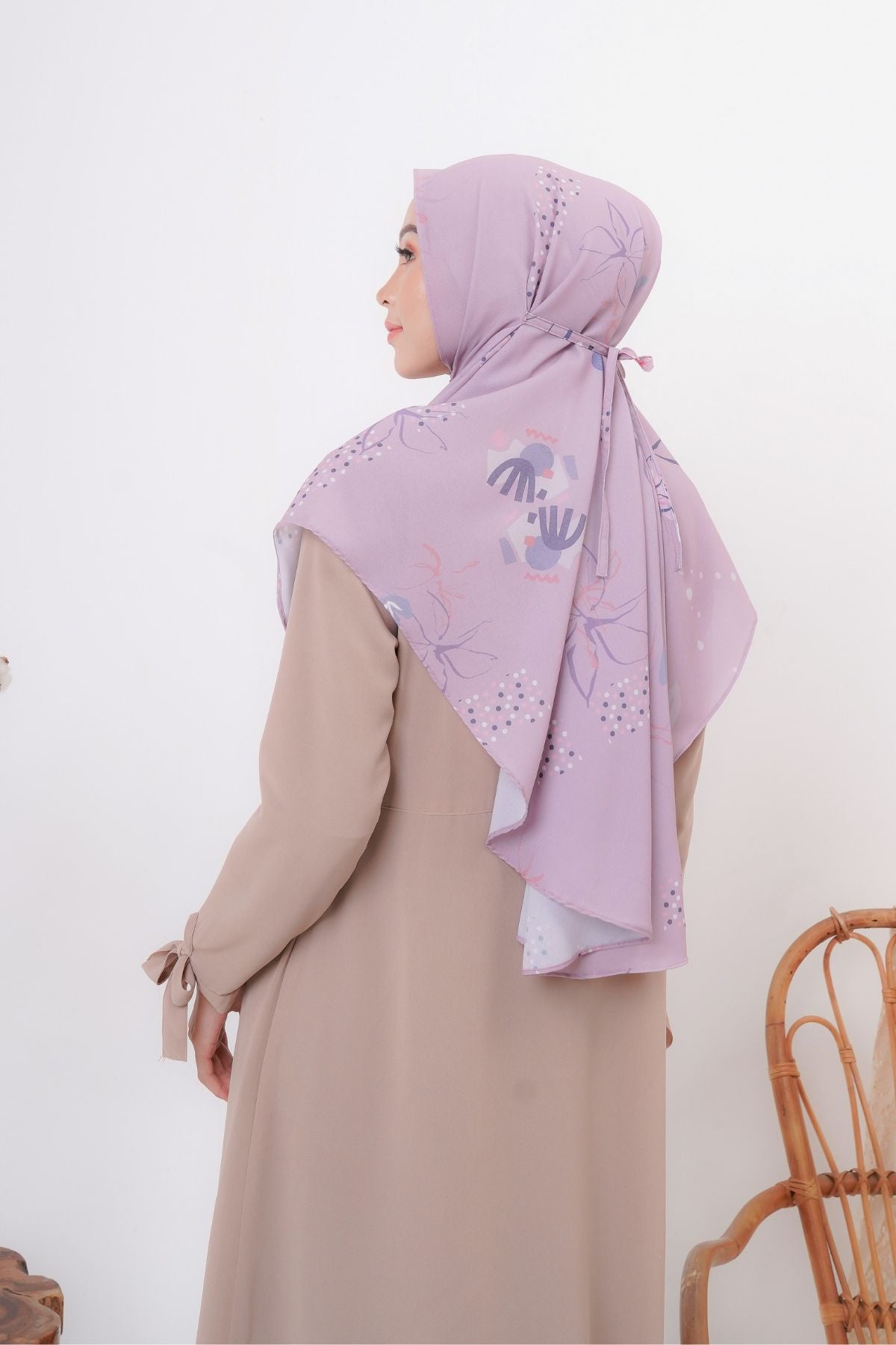 Magnolia - Instan Baiti - Queen - BM45.10