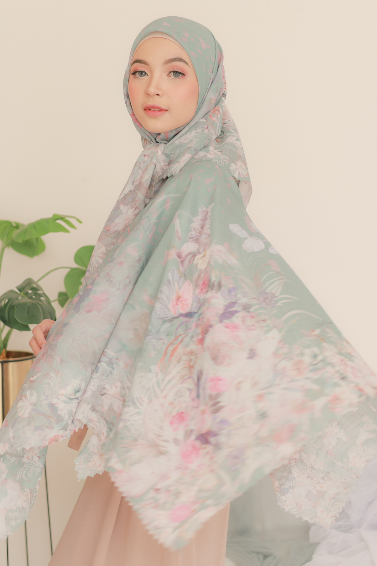 Emily - Scarf Square Premium Polycotton XL | Sage - EB28.10