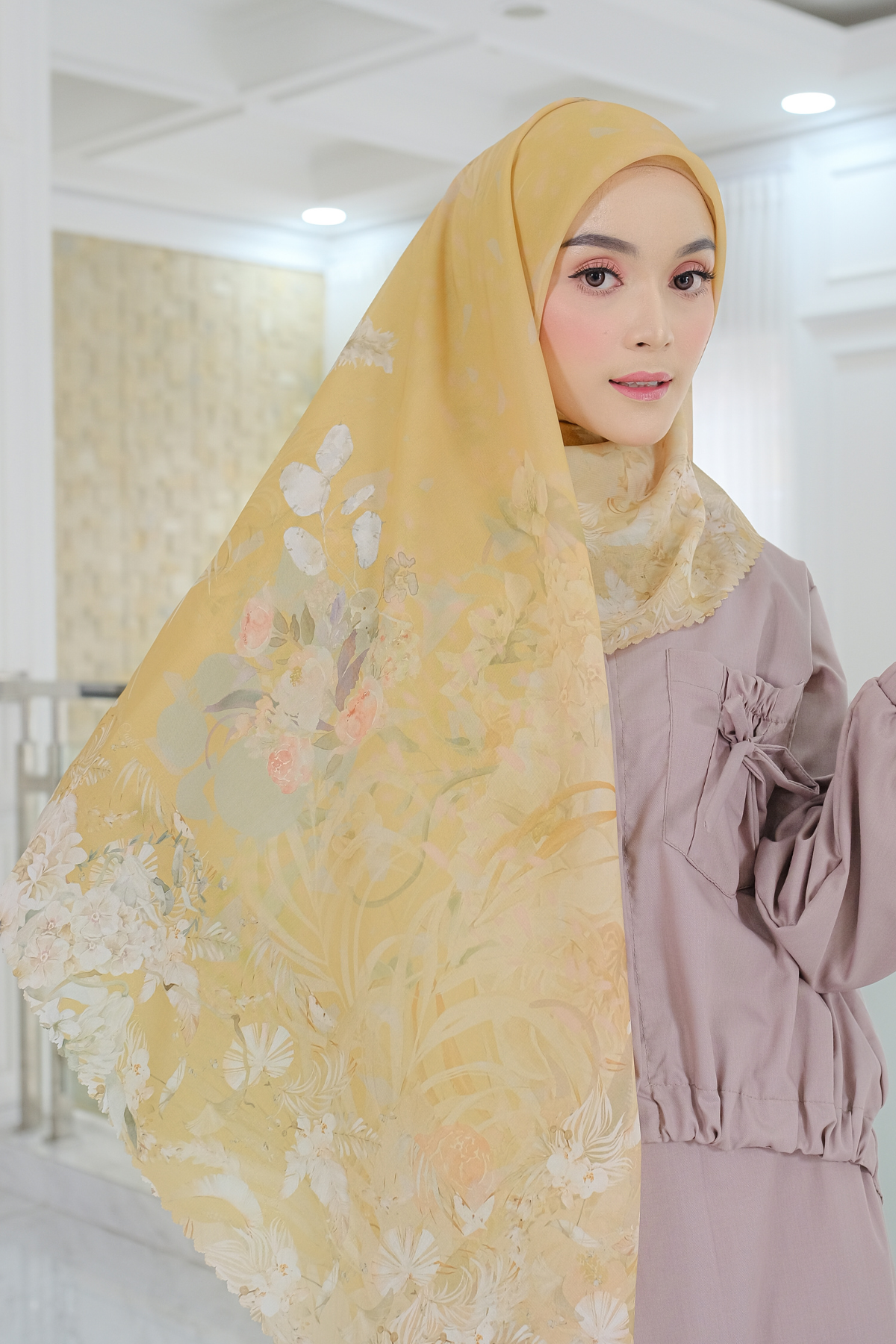 Emily - Scarf Square Premium Polycotton XL | Mozarella - EB28.16