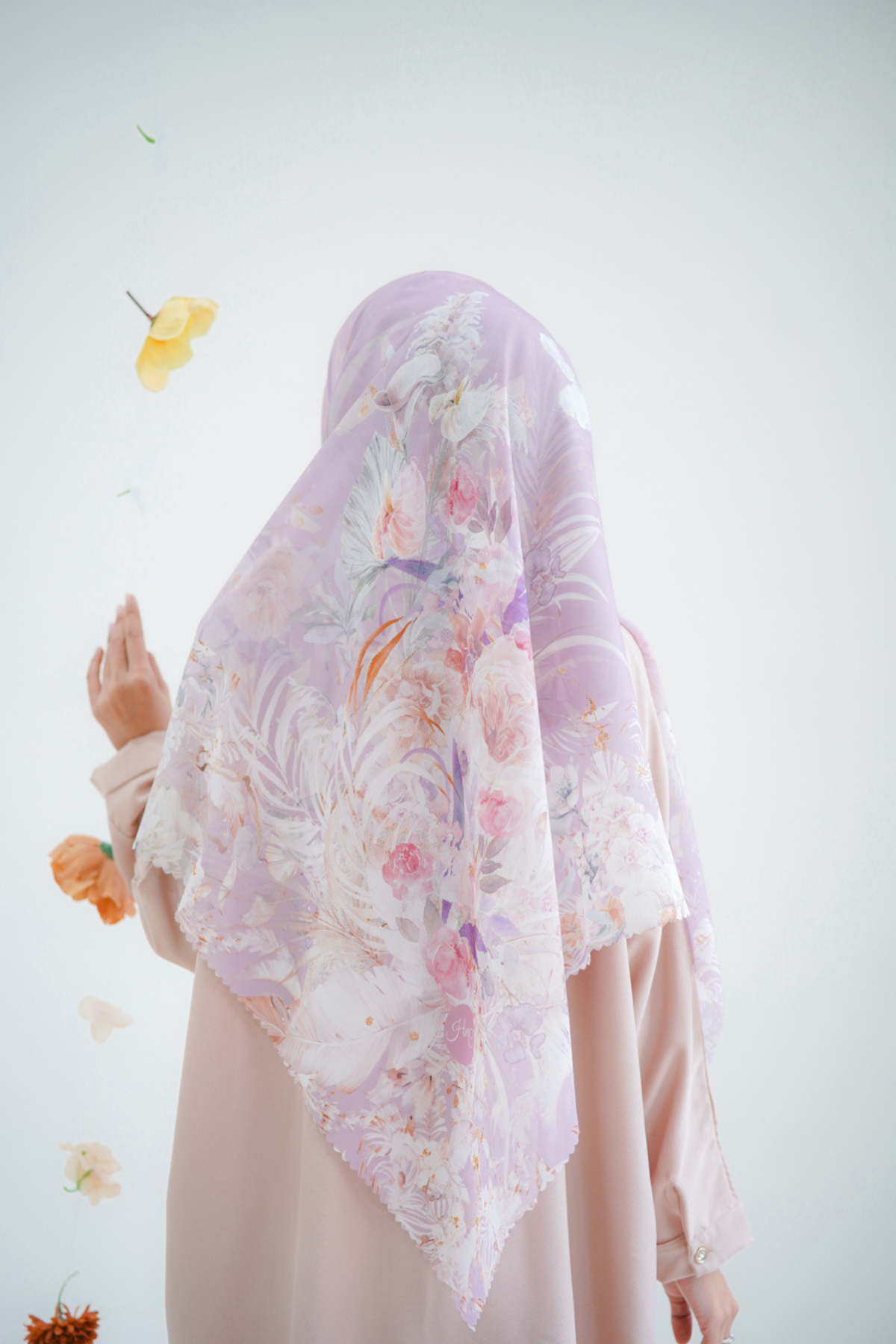 [ BUY 3 GET 1 FREE HIJAB ] Emily JUMBO - Scarf Square Premium Polycotton XL | Moonstone - EB28.19