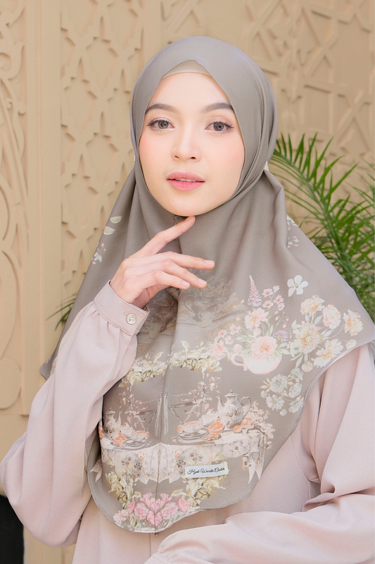 [ BUY 3 GET 1 FREE ] Hijab Instan Baiti Camellia - BC44.2 Charming Choco