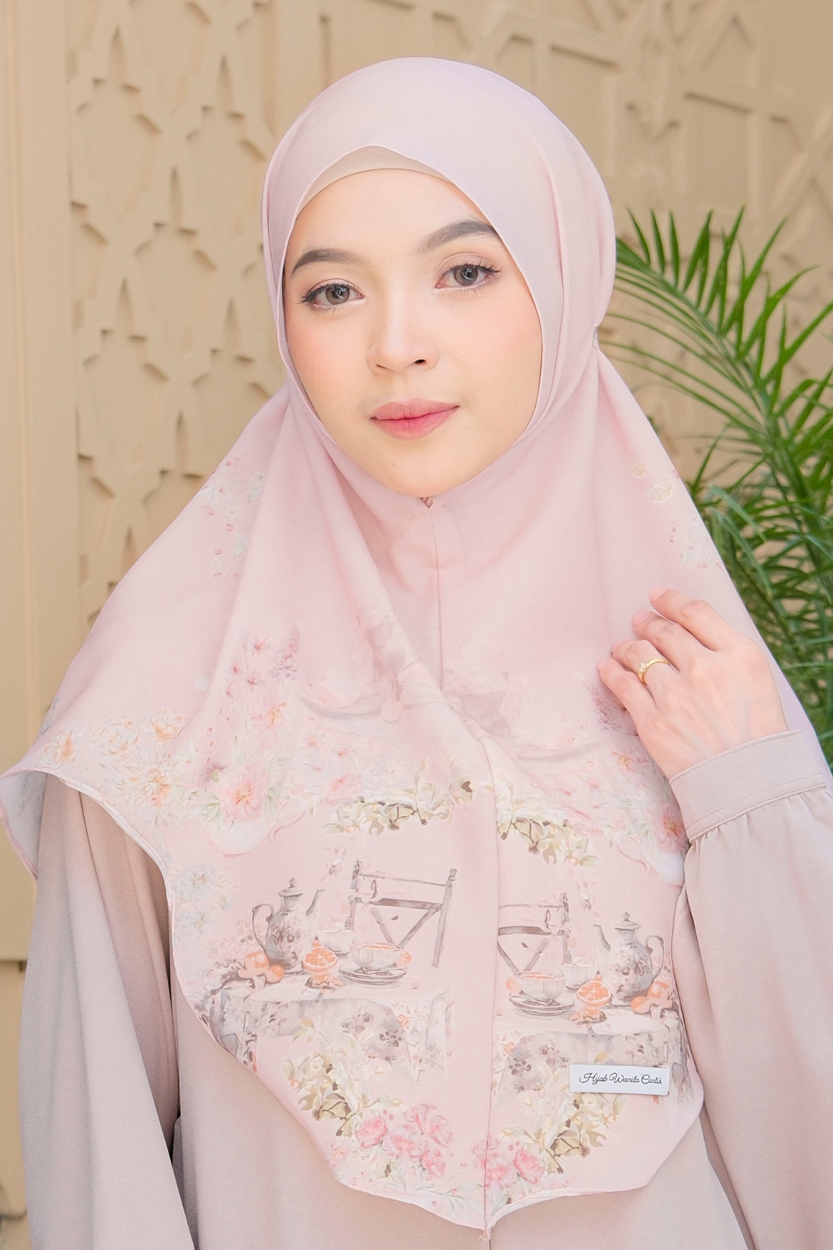 [ BUY 3 GET 1 FREE ] Hijab Instan Baiti Camellia - BC44.3 Flourishing Rose